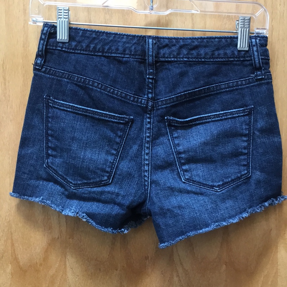 3/$20 Universal Thread High Rise Shortie - Picture 4 of 7